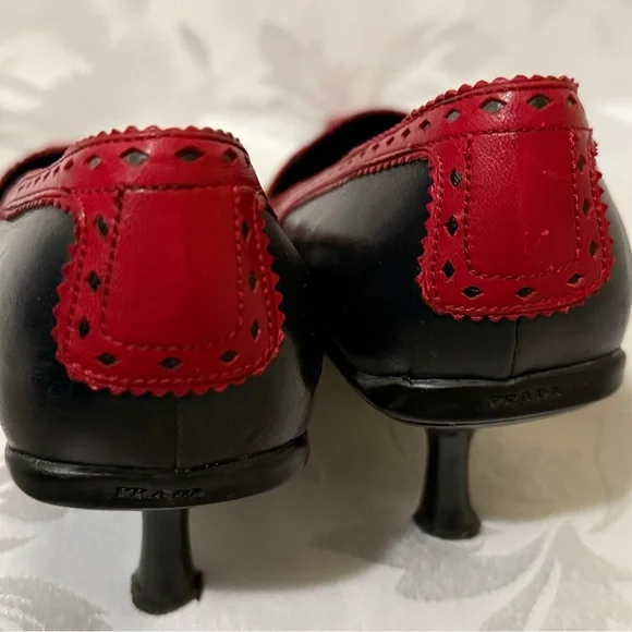 Vintage Rare Prada Early 2000s Low Kitten Heel Loafers - Picture 5 of 8